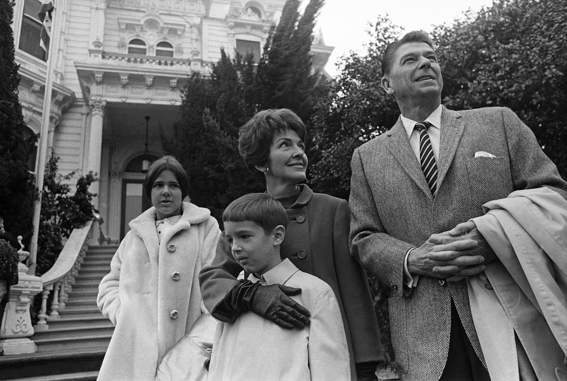 National Science Foundation Network (NSFNET) National Science Foundation Network