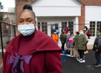 Should Black People Trust The COVID-19 Vaccine Should Black People Trust The COVID-19 Vaccine